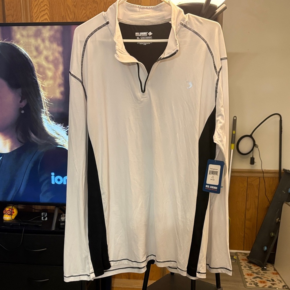Reel Legends Black and White Ultra Comfort Pullover